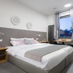4* Apart Otel Emona
